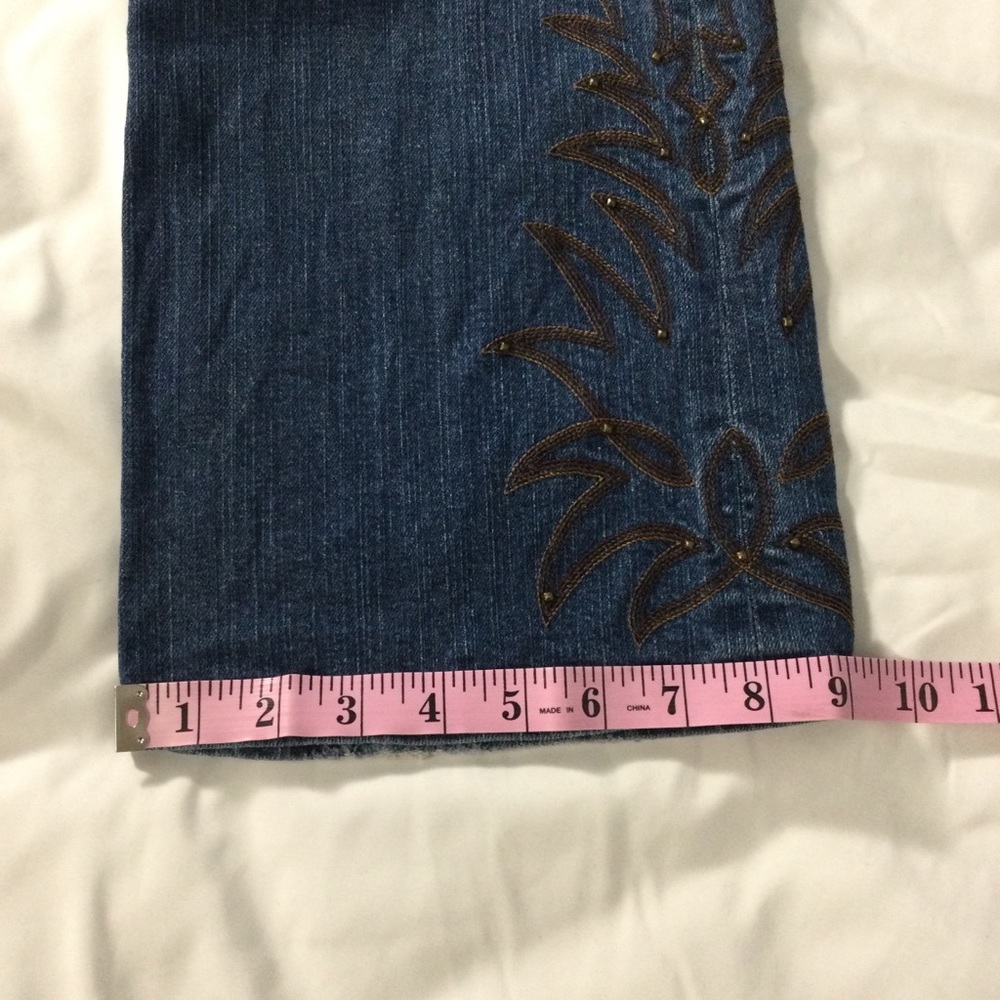 Lauren Jeans Co Western Embroidered Studded Jeans - Picture 15 of 15